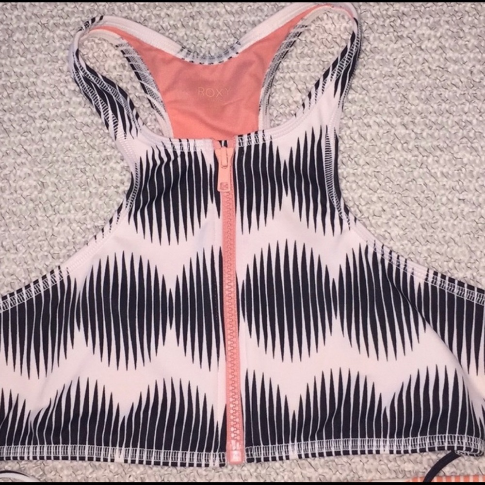 Roxy Bikini